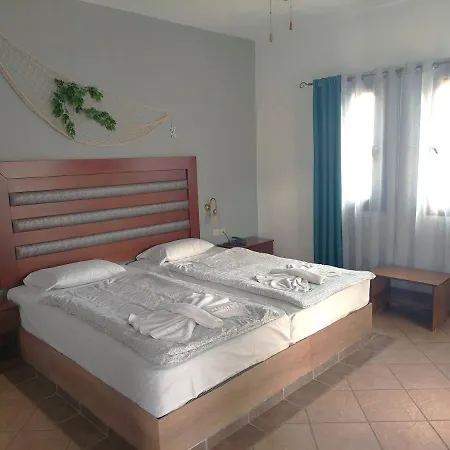 Amari Aparthotel 3*