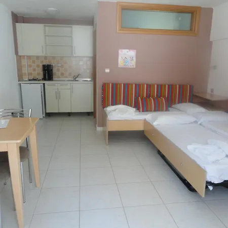 Апарт-отель Amari 3*