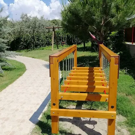 Aparthotel Amari 3*
