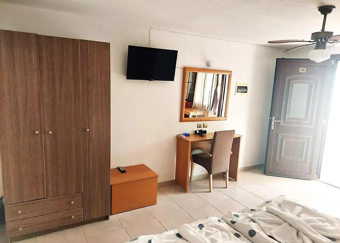 Apartahotel Amari 3*