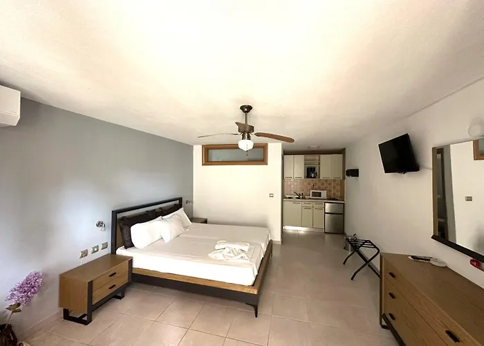 Apartahotel Amari 3*